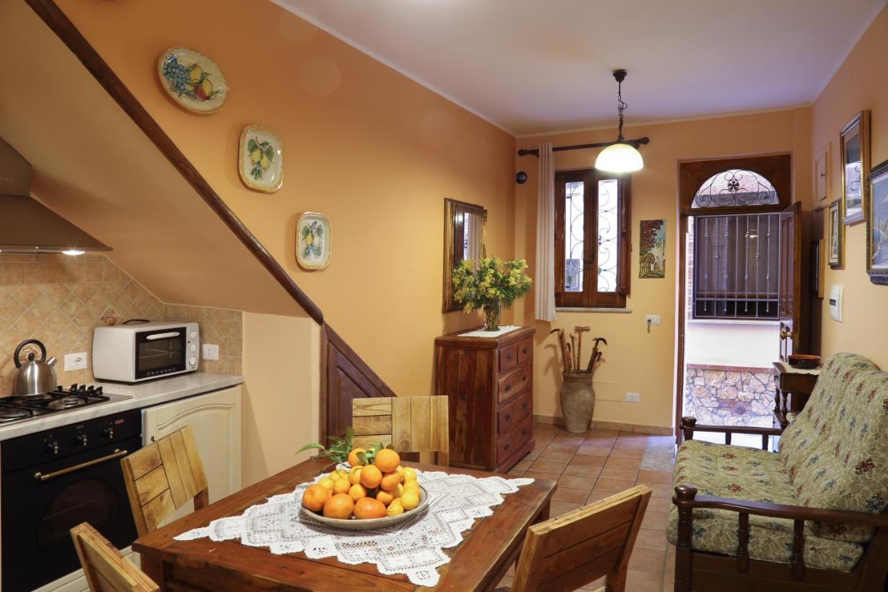 Casa Antico Borgo Cuseni Διαμέρισμα Ταορμίνα Εξωτερικό φωτογραφία