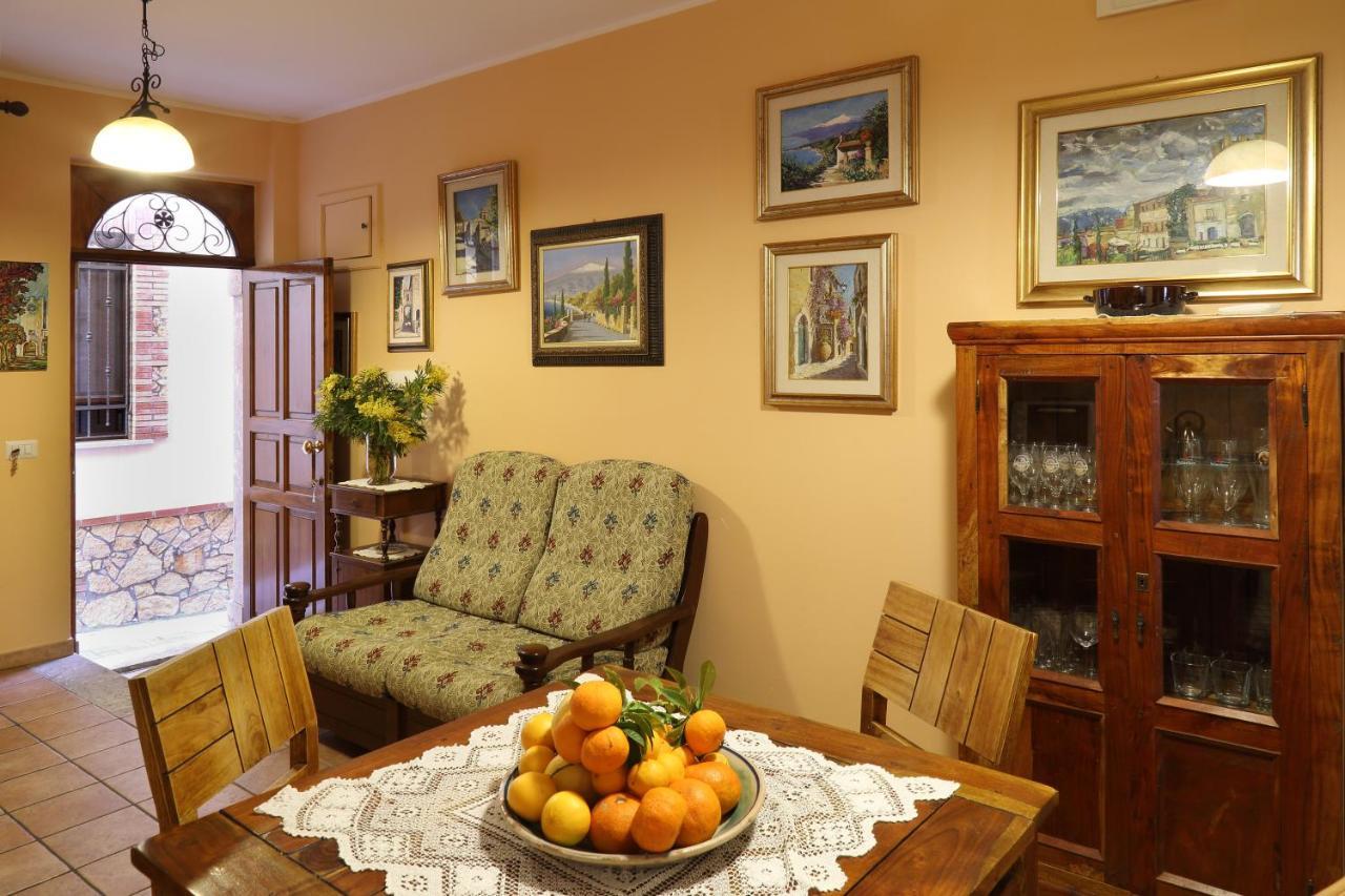 Casa Antico Borgo Cuseni Διαμέρισμα Ταορμίνα Εξωτερικό φωτογραφία